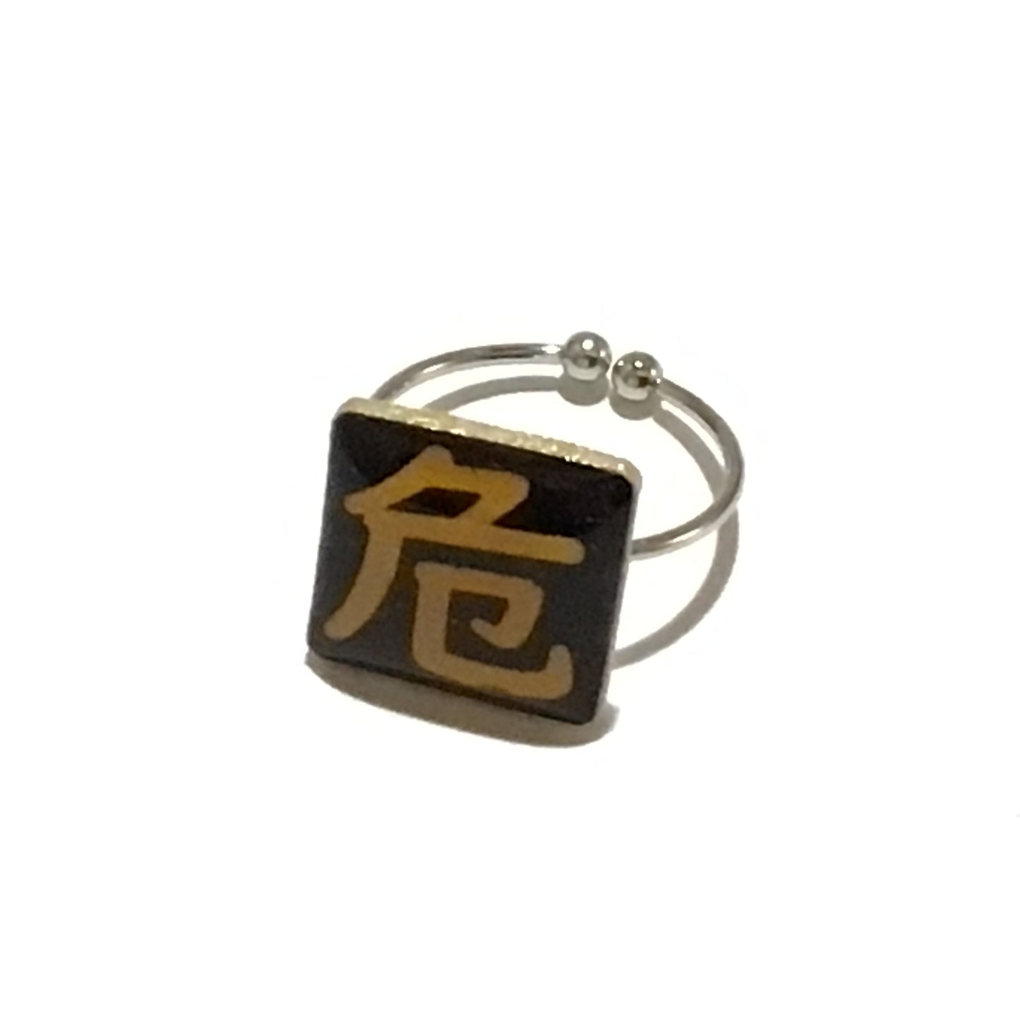 「危 毒」シリーズ 謎需要アクセサリー