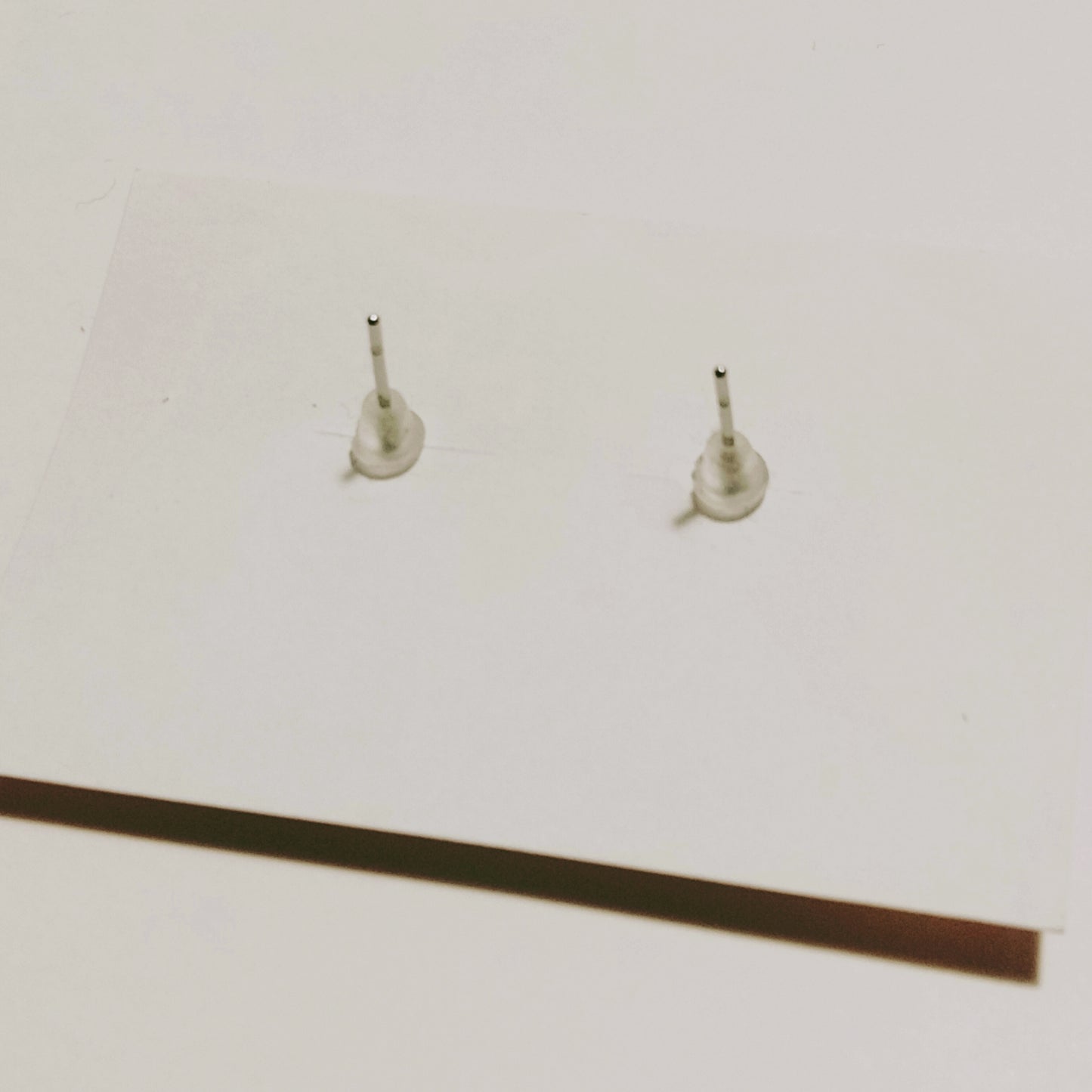 「わさびぬき」ピアス 謎需要アクセサリー