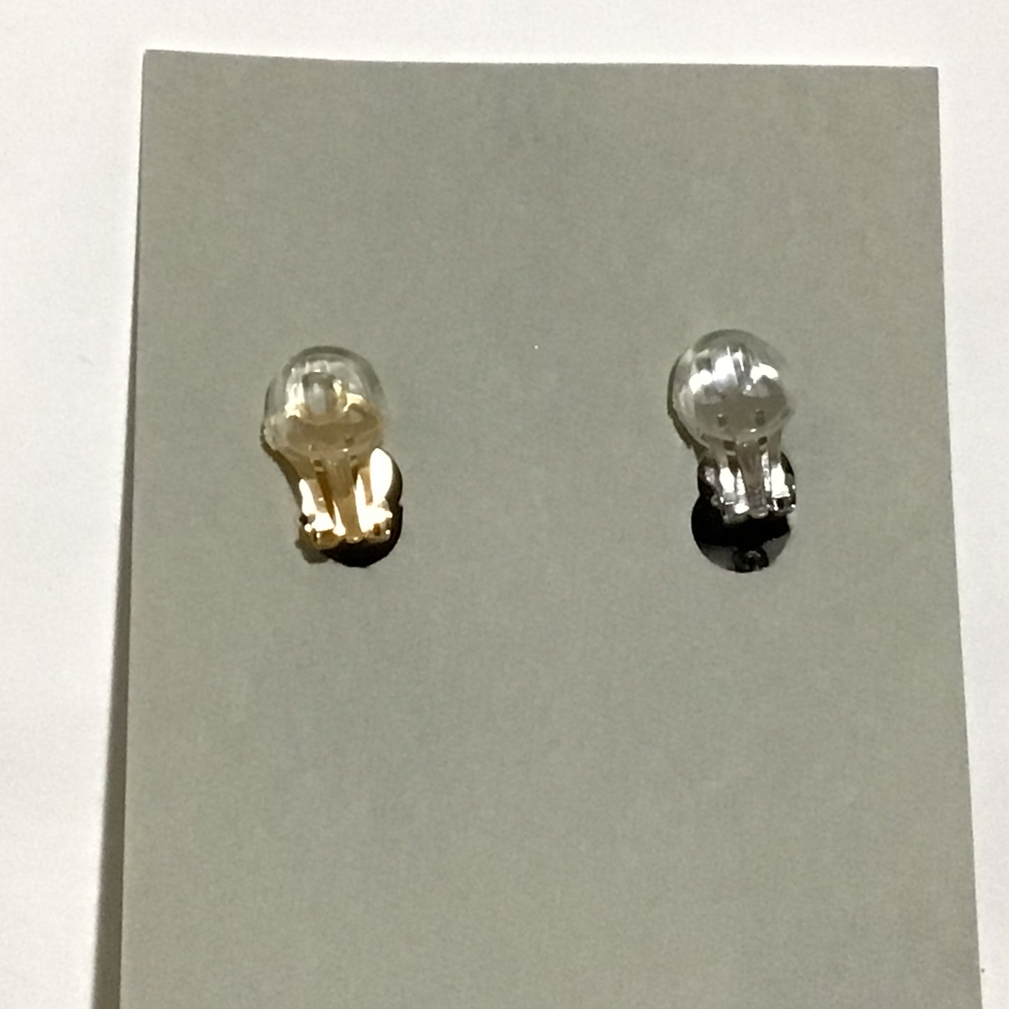 陰陽　ピアス、イヤリング　かがみもじ