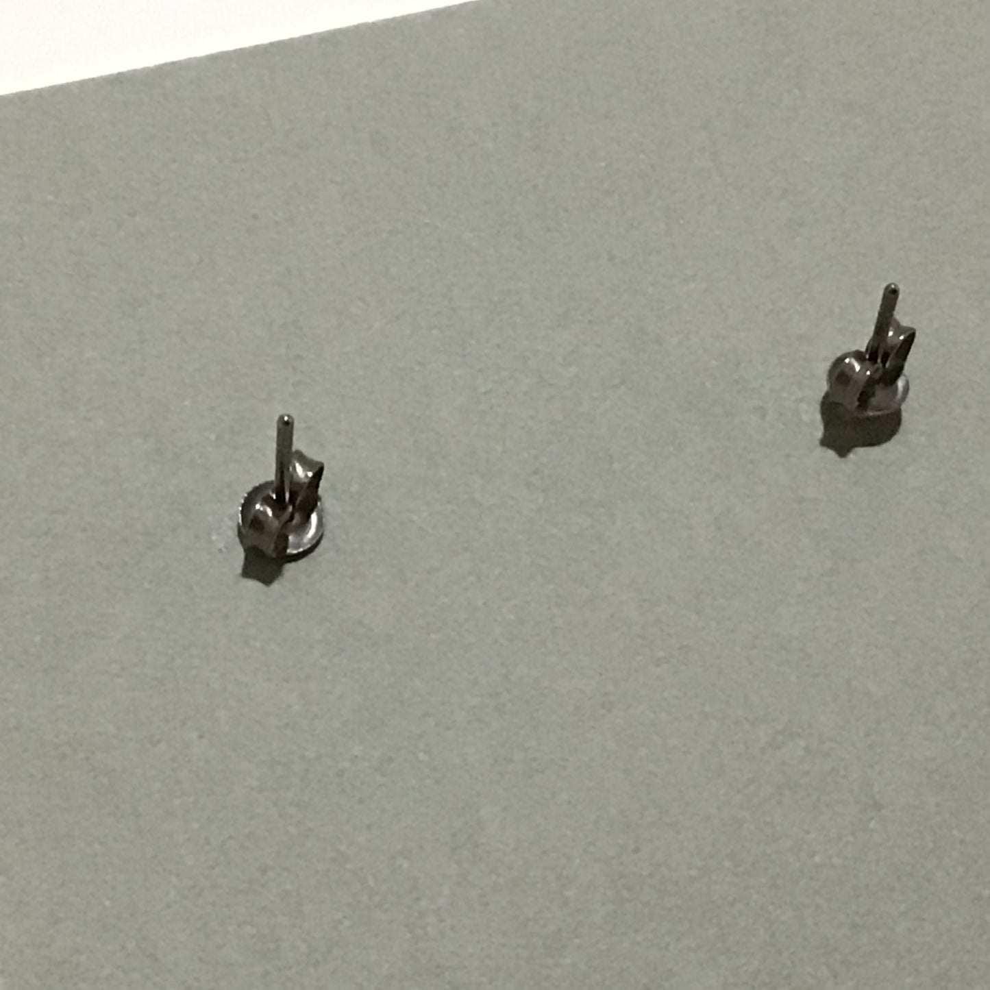 陰陽　ピアス、イヤリング　かがみもじ