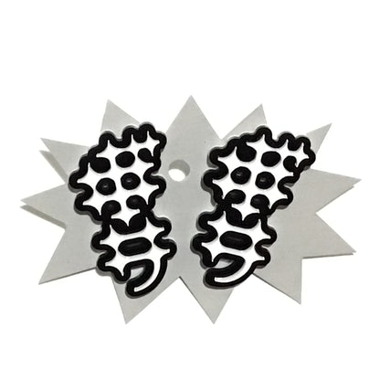 効果音ピアス、イヤリング