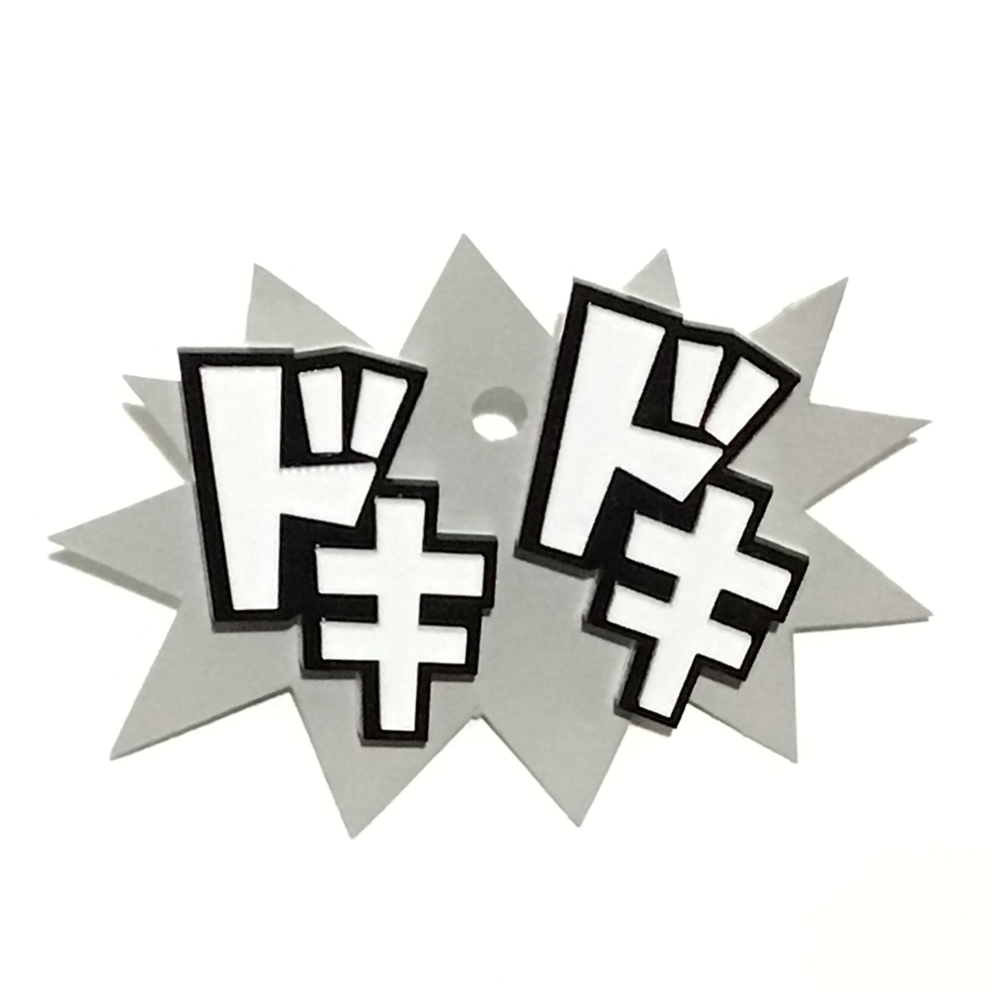 効果音ピアス、イヤリング